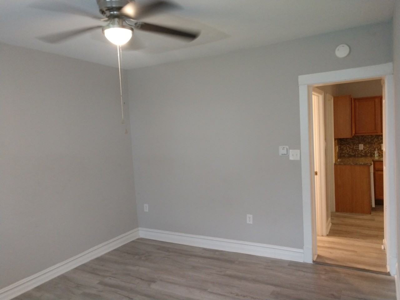 6100 North Albany Avenue #2E - Photo 4 of 18