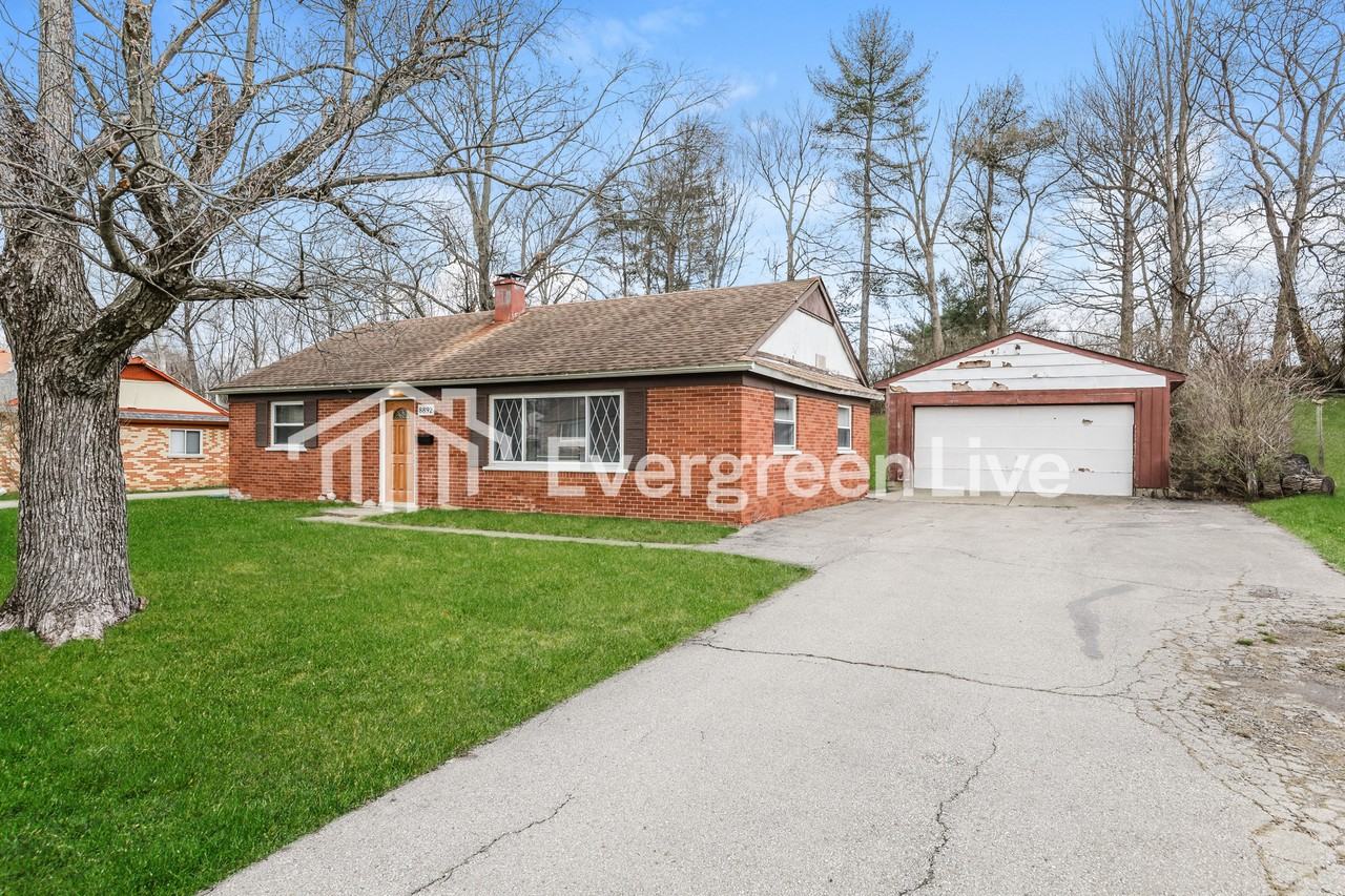 8892 Neptune Dr - Photo 2 of 15