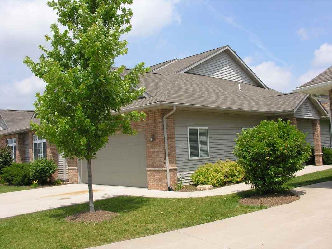 66 Notting Hill Ln - Photo 2 of 18