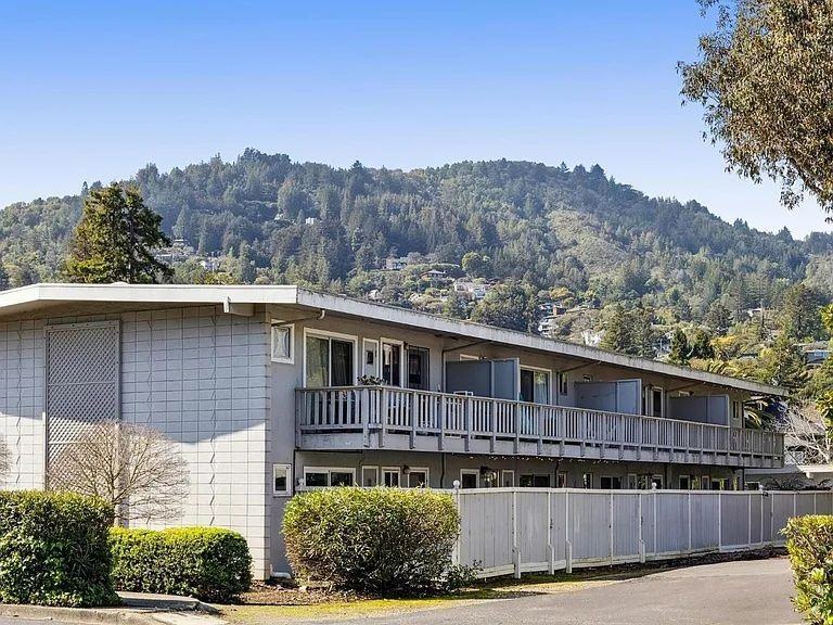 61 Pixley Ave ##11 - Photo 3 of 13