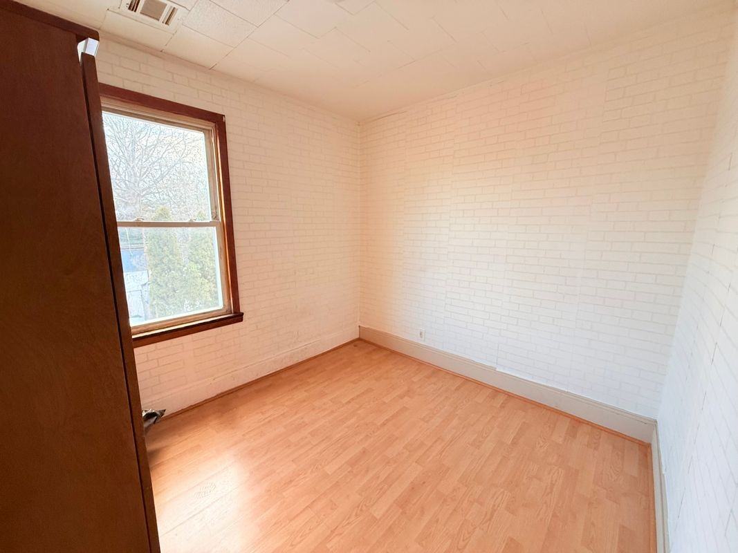 71 Passaic St - Photo 5 of 12