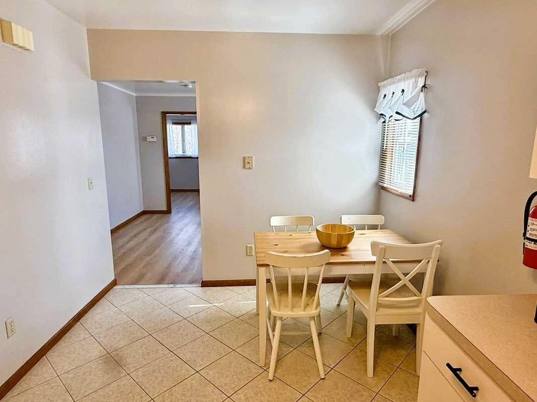 47 Harding Ct - Photo 4 of 19