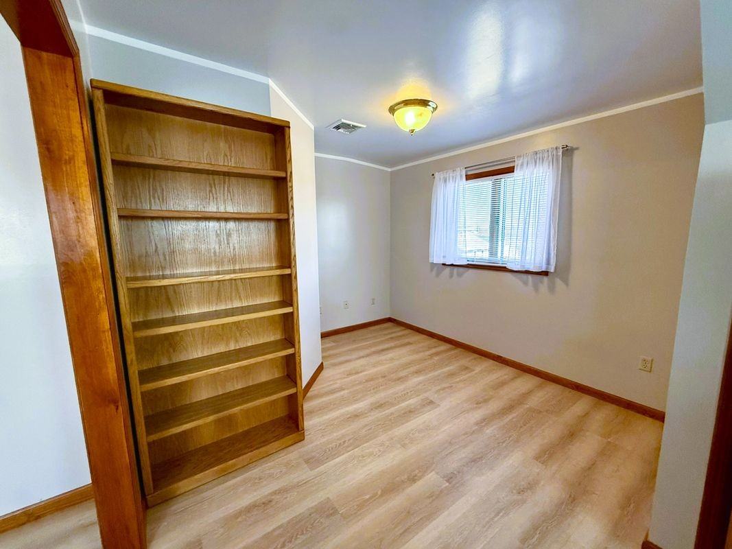 47 Harding Ct - Photo 7 of 19