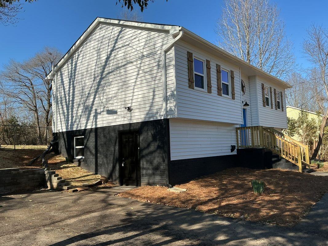 4910 Pine Hall Rd - Photo 2 of 17