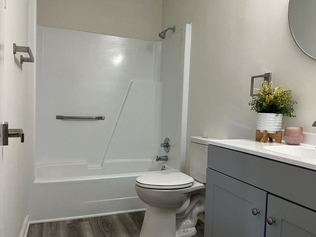 4910 Pine Hall Rd - Photo 7 of 17