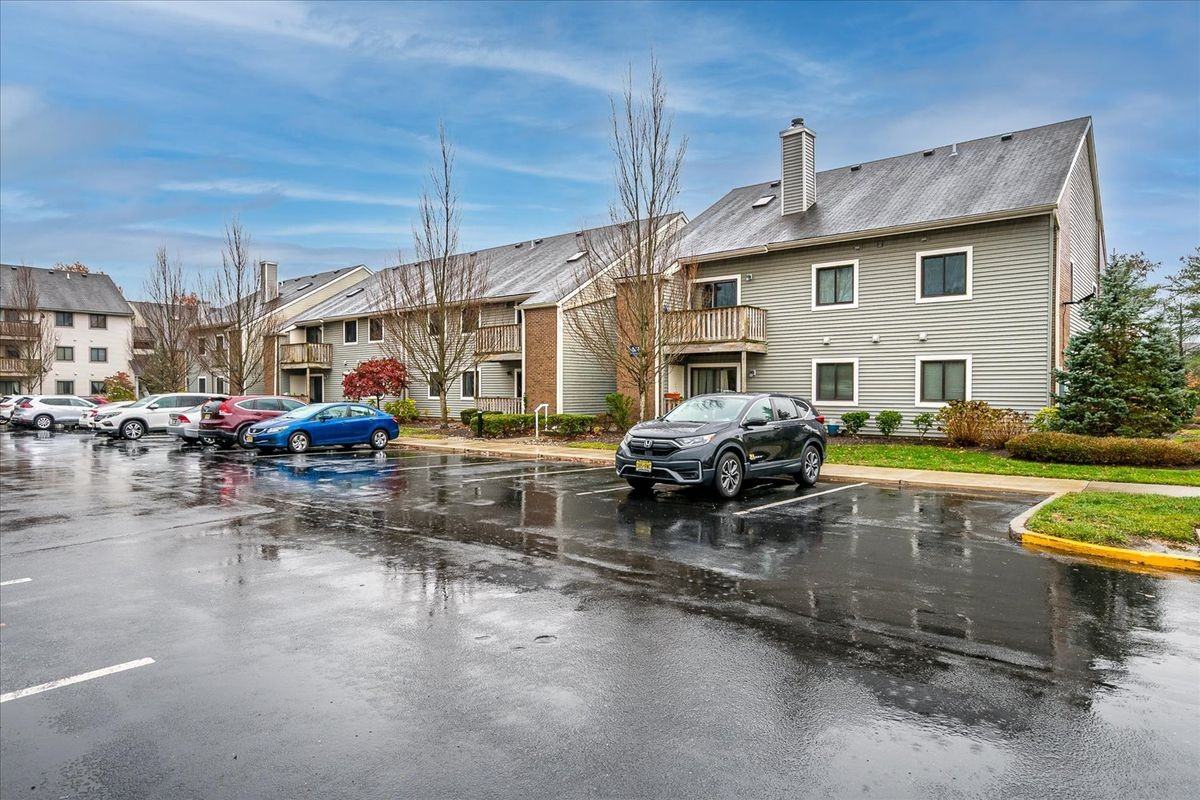 211 Ravens Crest Dr - Photo 2 of 23