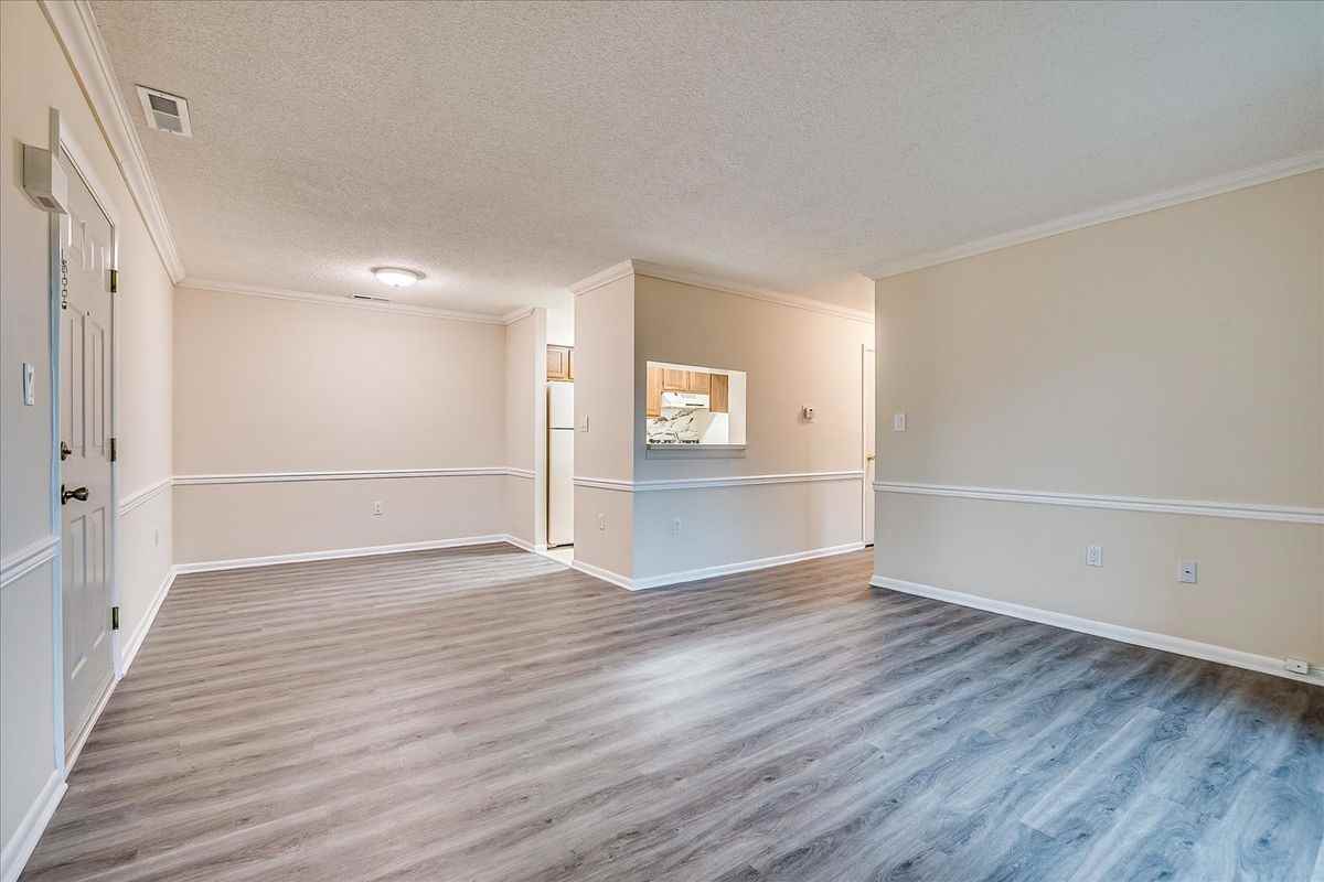 211 Ravens Crest Dr - Photo 6 of 23