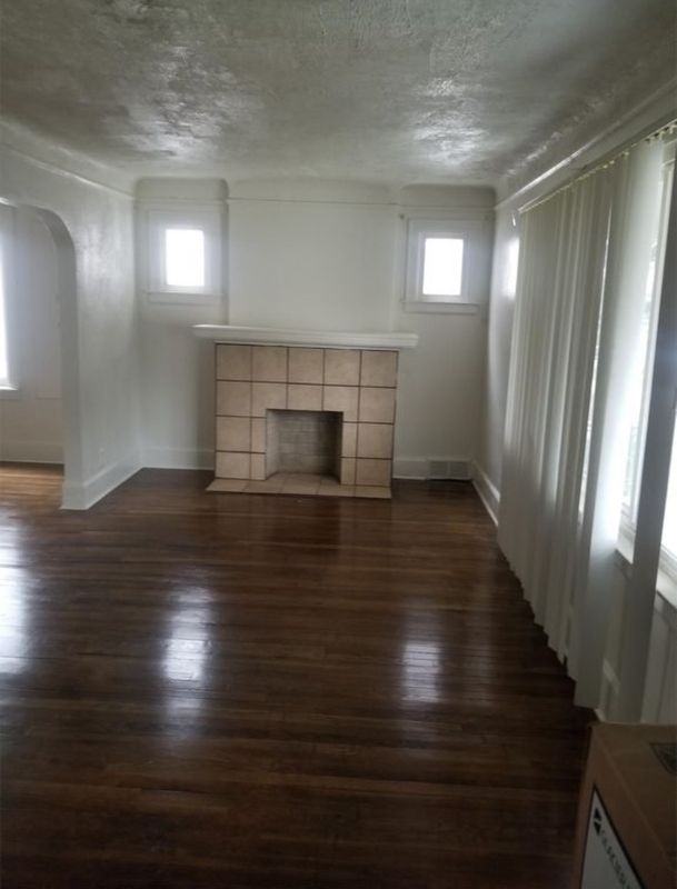 14042 Cloverlawn St - Photo 3 of 11