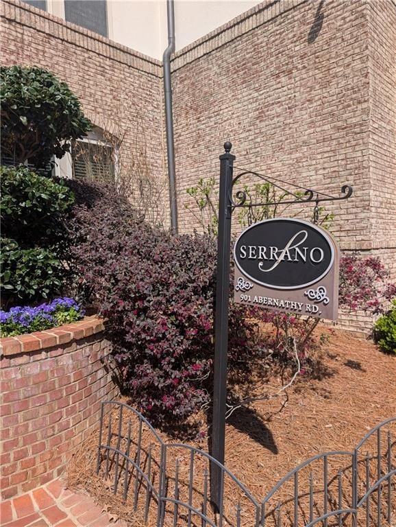 901 Abernathy Rd - Photo 2 of 12