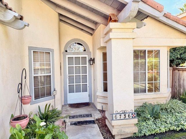 6736 Foxhall Ct - Photo 5 of 43