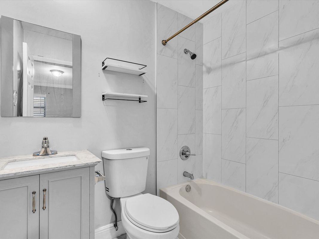 3880 Nw 79th Ave ##N - Photo 5 of 8