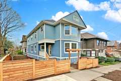 Roost on E. Union - Photo 1 of 1