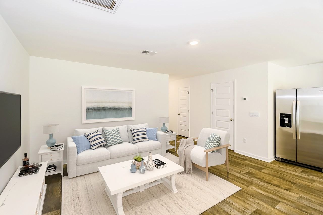 110 Striker Rd - Photo 4 of 50