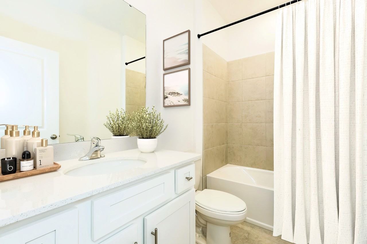 1448 Tristar Dr - Photo 4 of 37