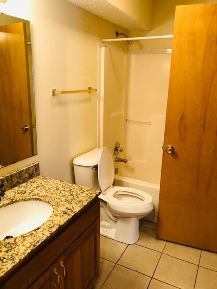 4428 Adam Ave - Photo 2 of 42