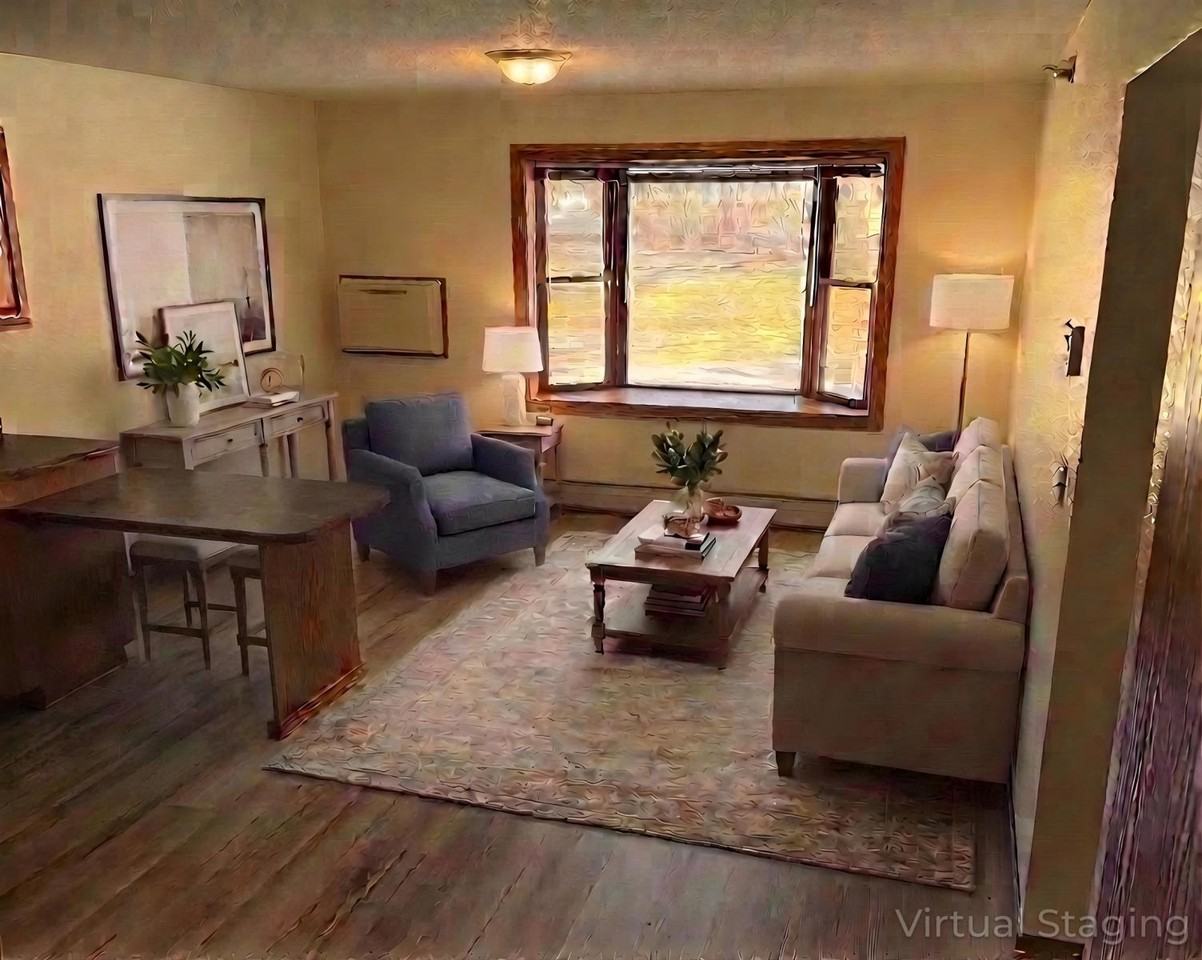 West Wing Apartments - Photo 3 of 11