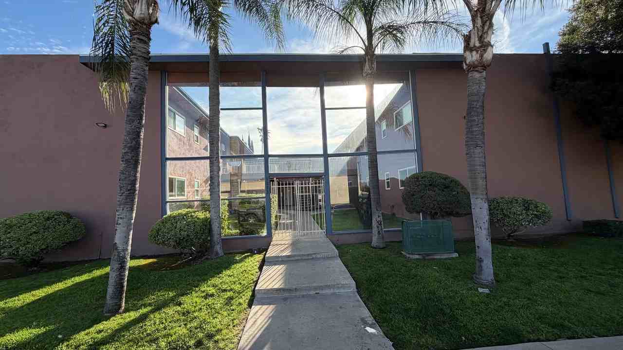 3083 N. E - Photo 2 of 2
