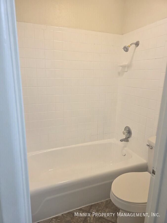 Whispering Oaks 1904 N. Midland - Photo 6 of 50