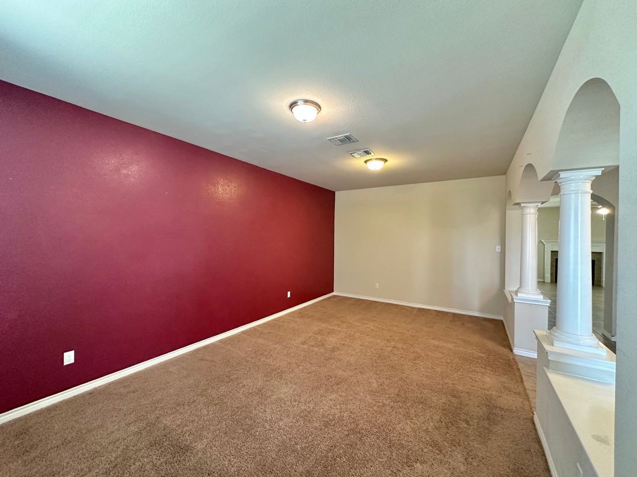 1200 Rocky Ridge Trl - Photo 4 of 44