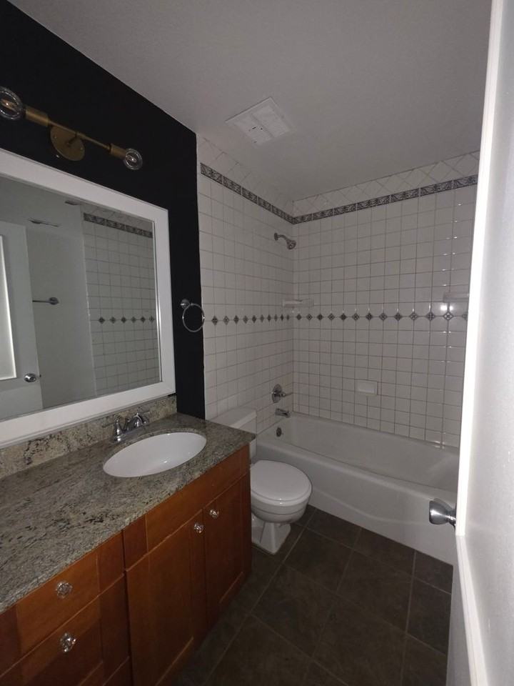 1810 Cassidy St - Photo 5 of 8