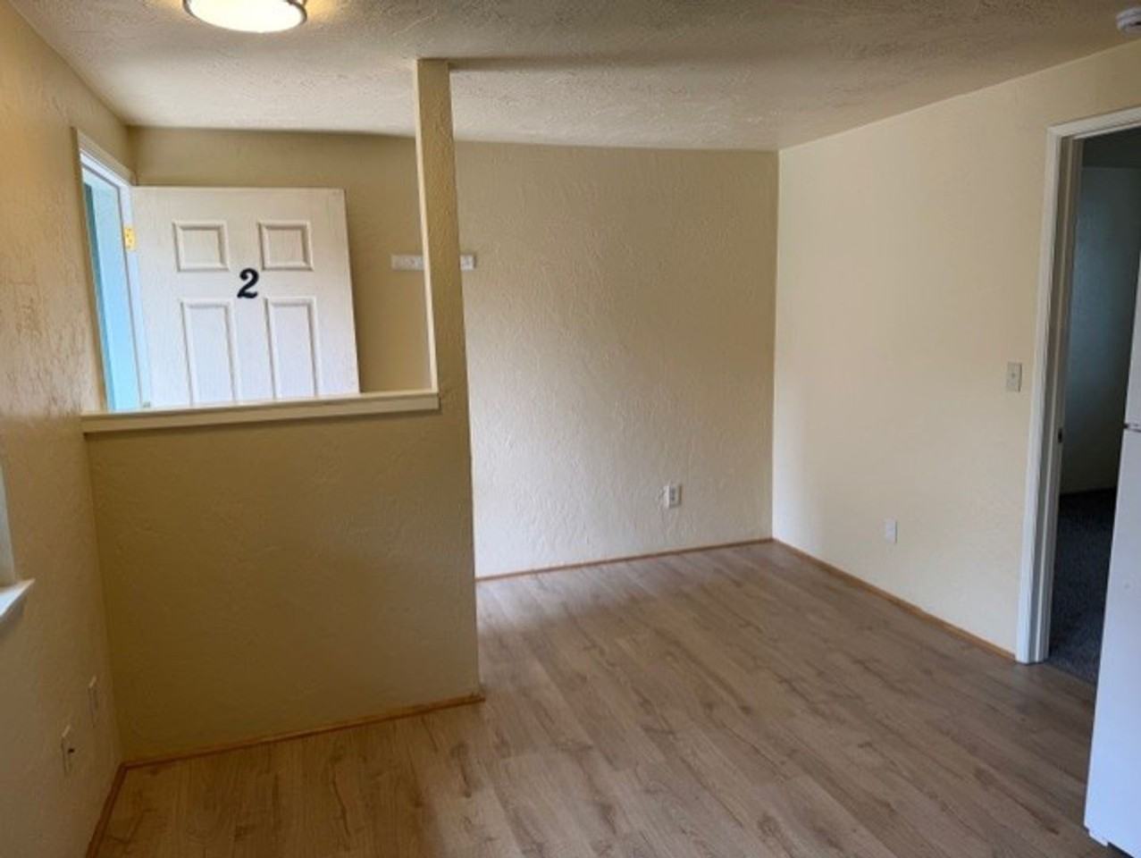 Washington Apartments - Photo 2 of 14