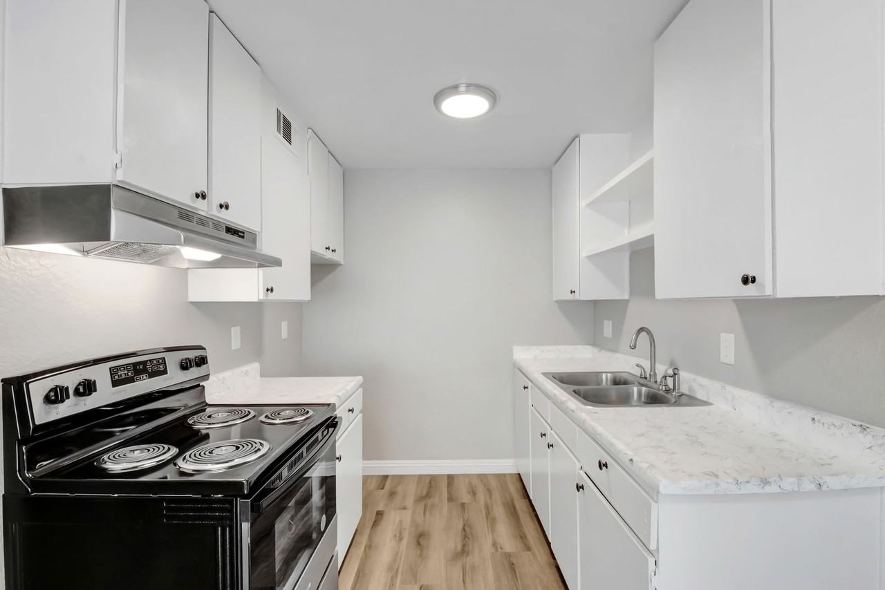 535 Wier Rd. - Photo 5 of 21