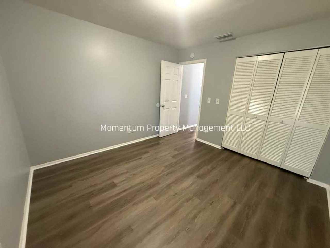 198 N Fernwood Ave #2 - Photo 7 of 22