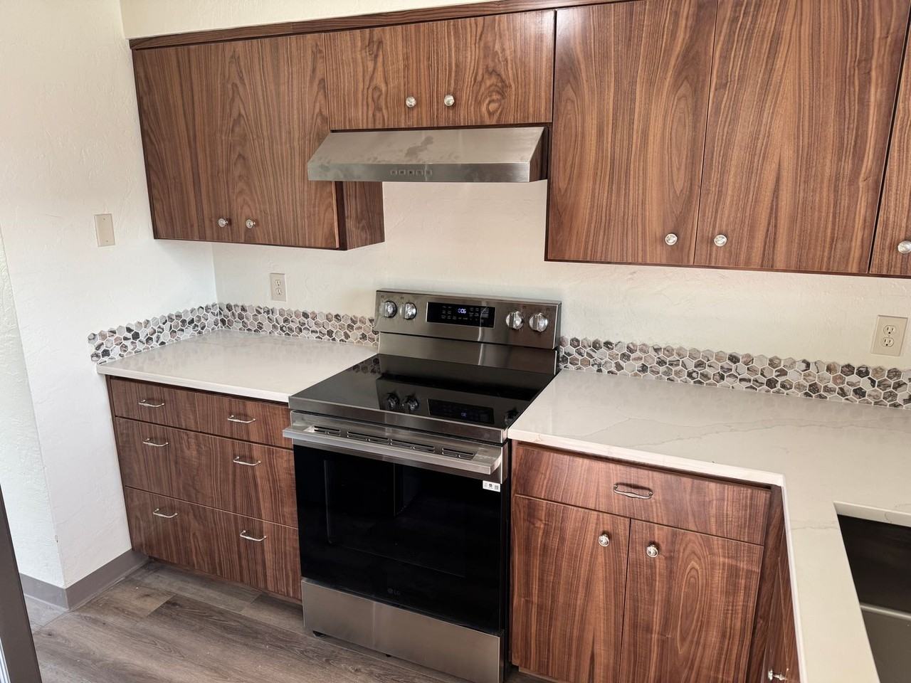 2150 2nd St - Photo 3 of 25