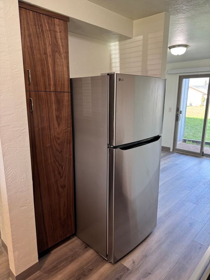 2150 2nd St - Photo 5 of 25