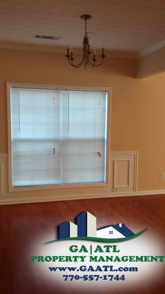 4240 Annlette Dr - Photo 2 of 10