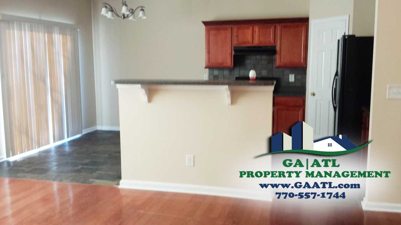 4240 Annlette Dr - Photo 3 of 10