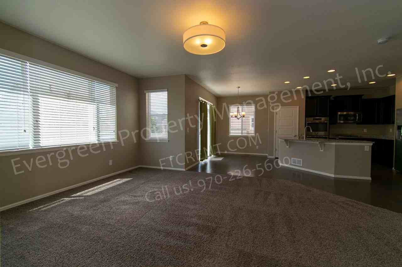 436 Routt Dr - Photo 7 of 50