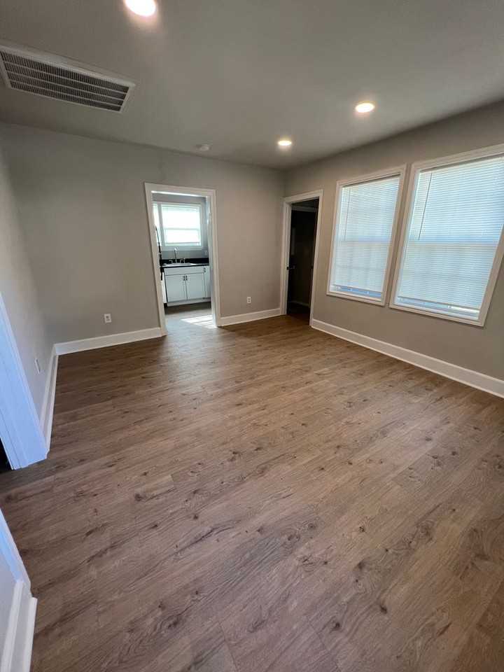 714 Lebleu Rd - Photo 4 of 13