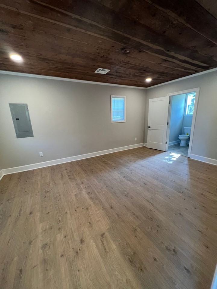 714 Lebleu Rd - Photo 6 of 13