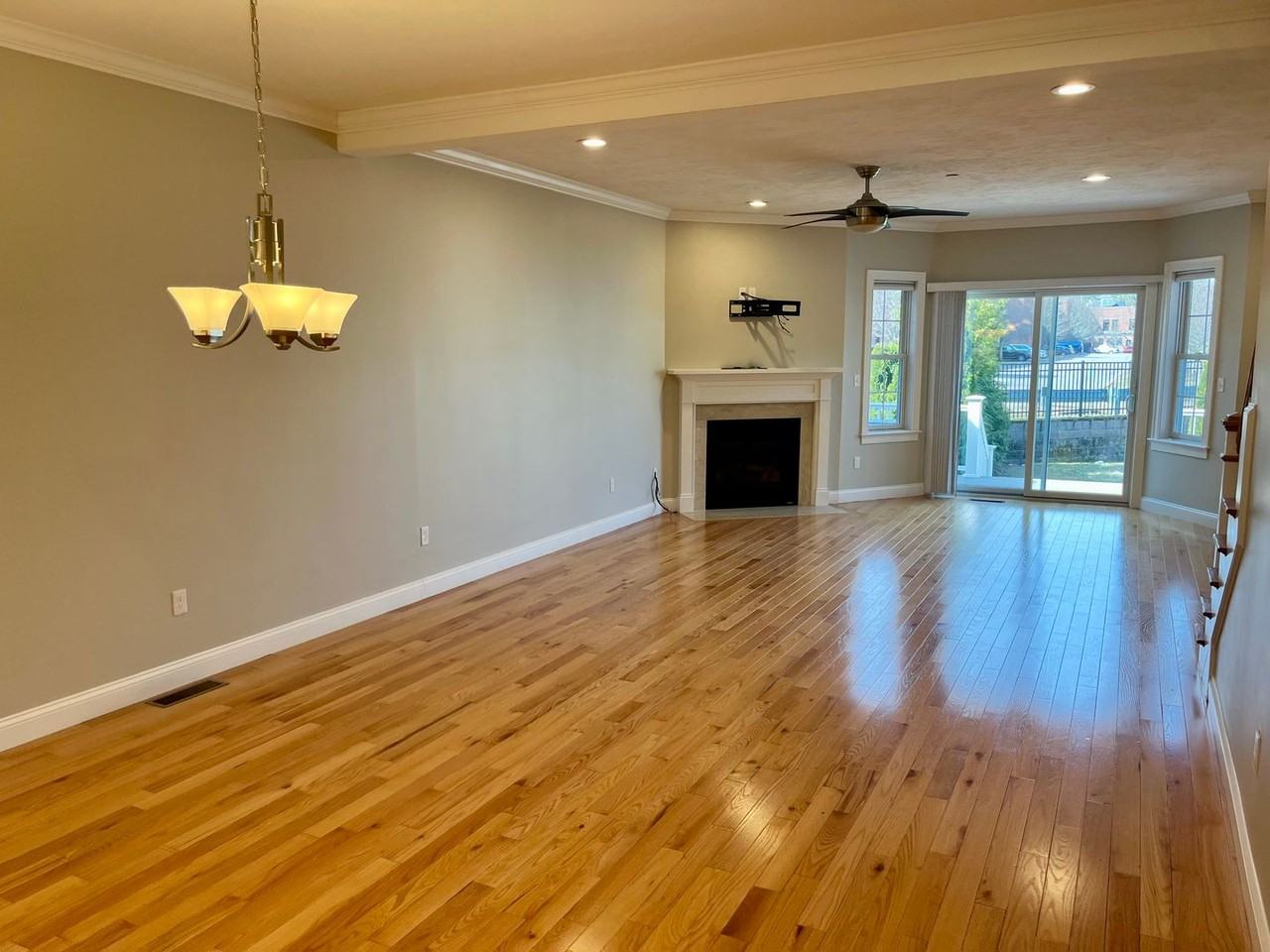 41 Dexter Rd - Photo 3 of 21