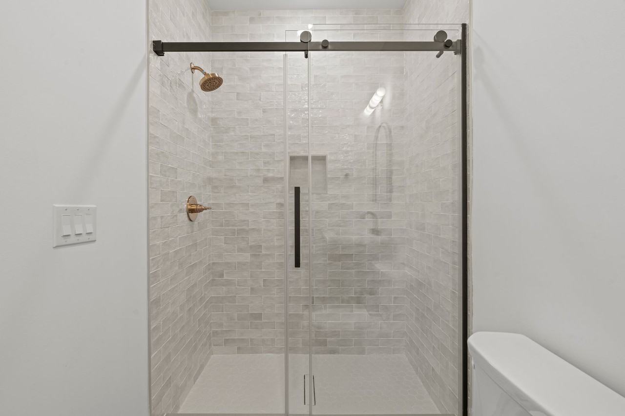 5019 Pentridge St - Photo 7 of 16