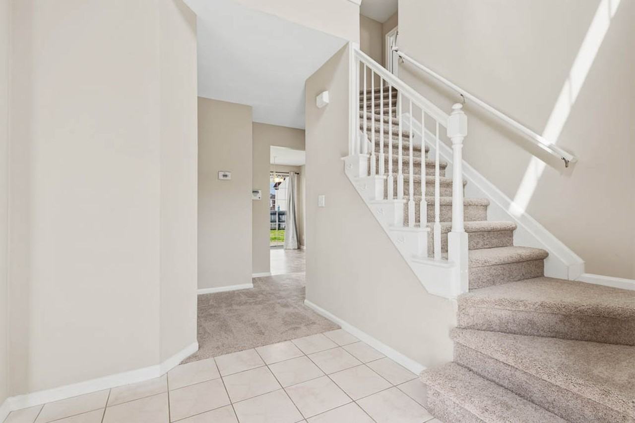 348 Hagenspring Rd - Photo 4 of 40