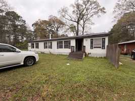 featured image of 20284 Forest Woods Ln