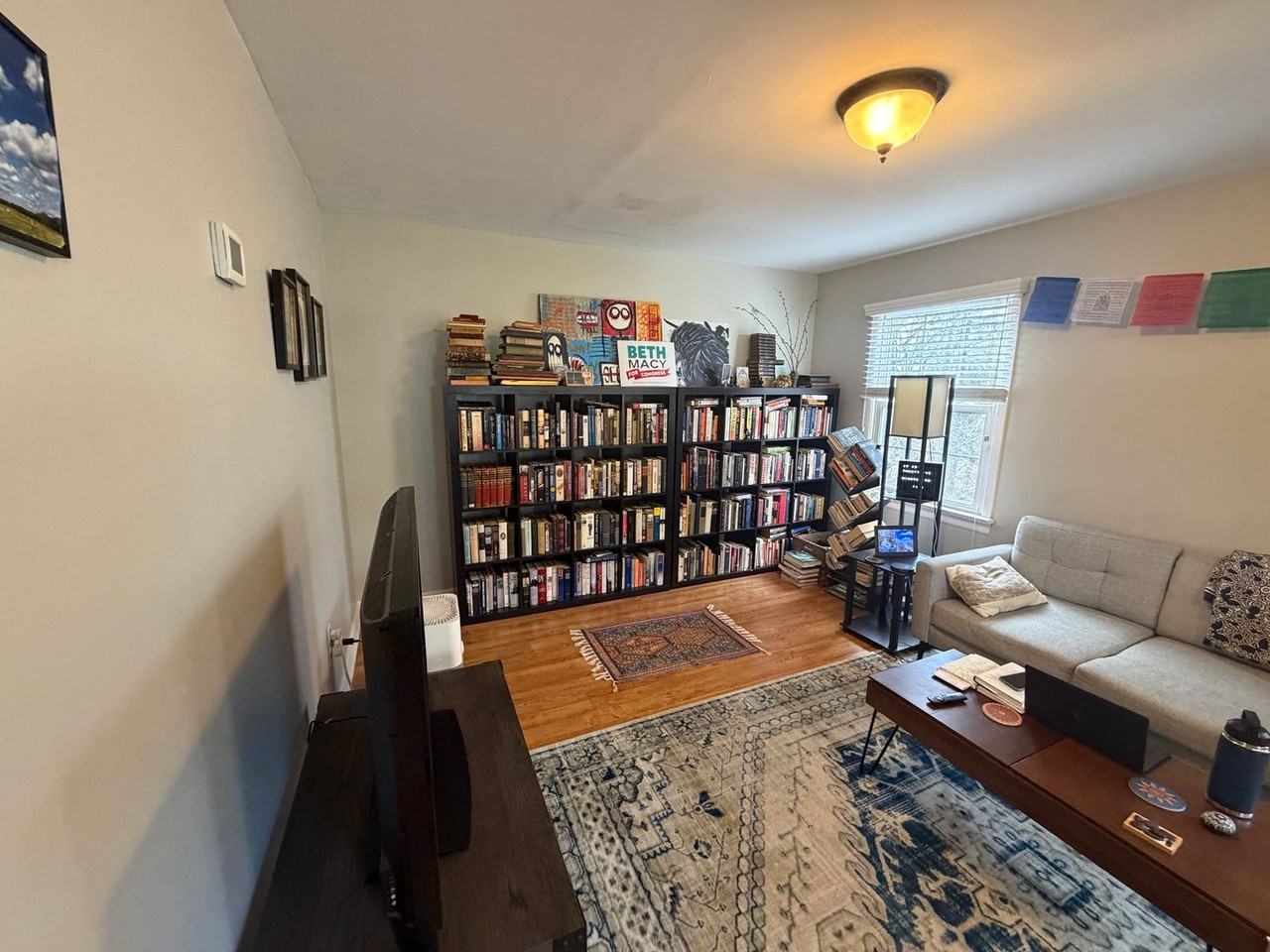 101 Southampton Ct - Photo 4 of 12