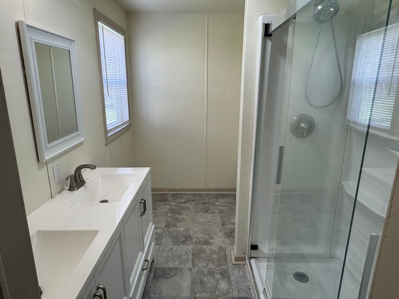 206 Hialeah Dr - Photo 7 of 13