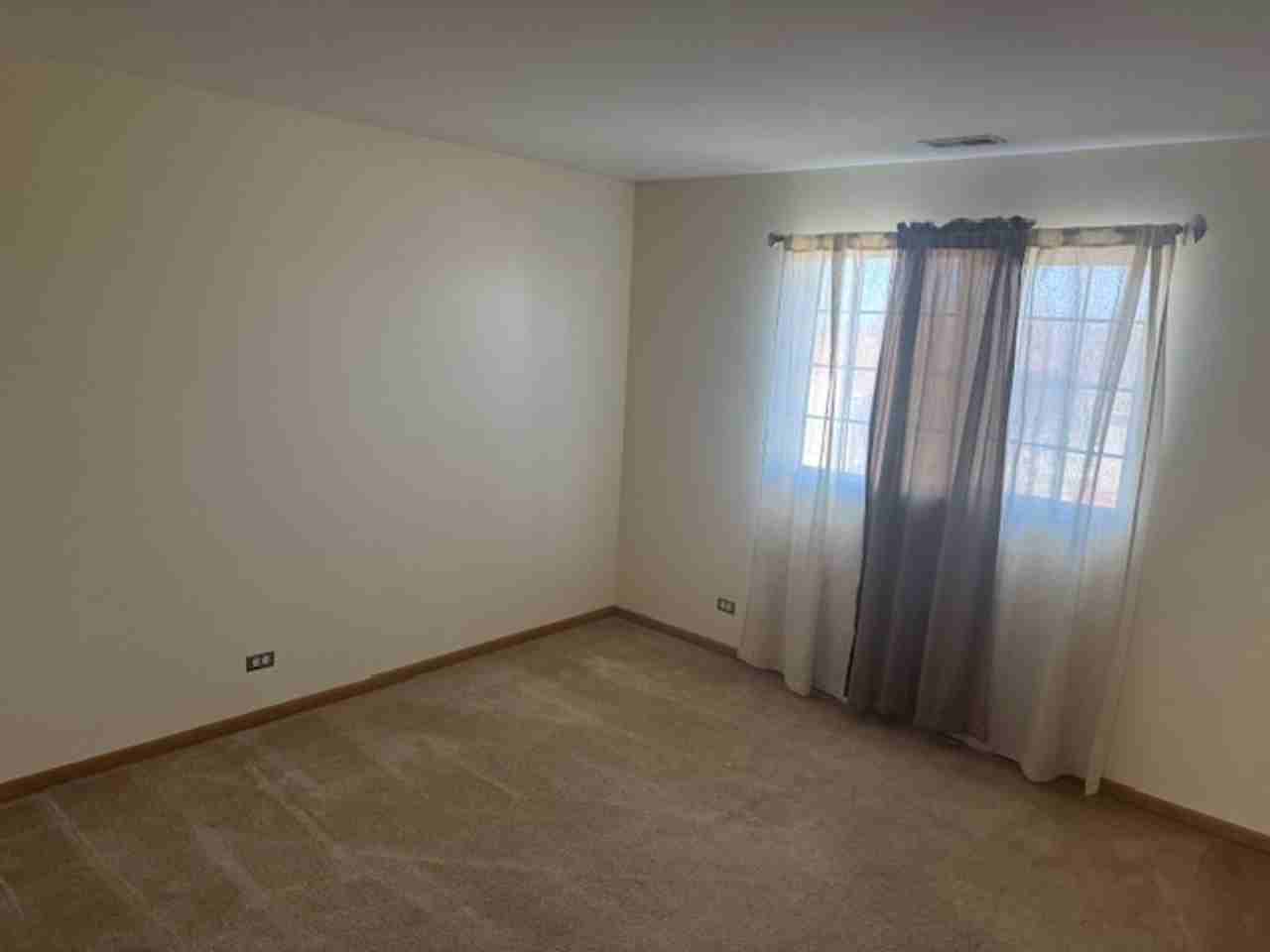 2520 Cedar Glen Dr N - Photo 5 of 7