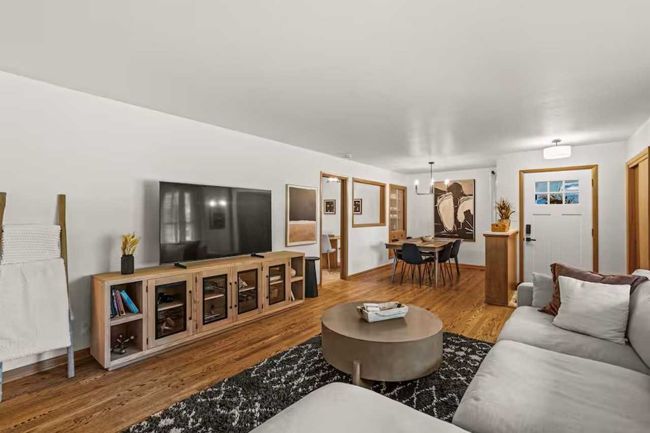 124 Genesee St - Photo 6 of 29