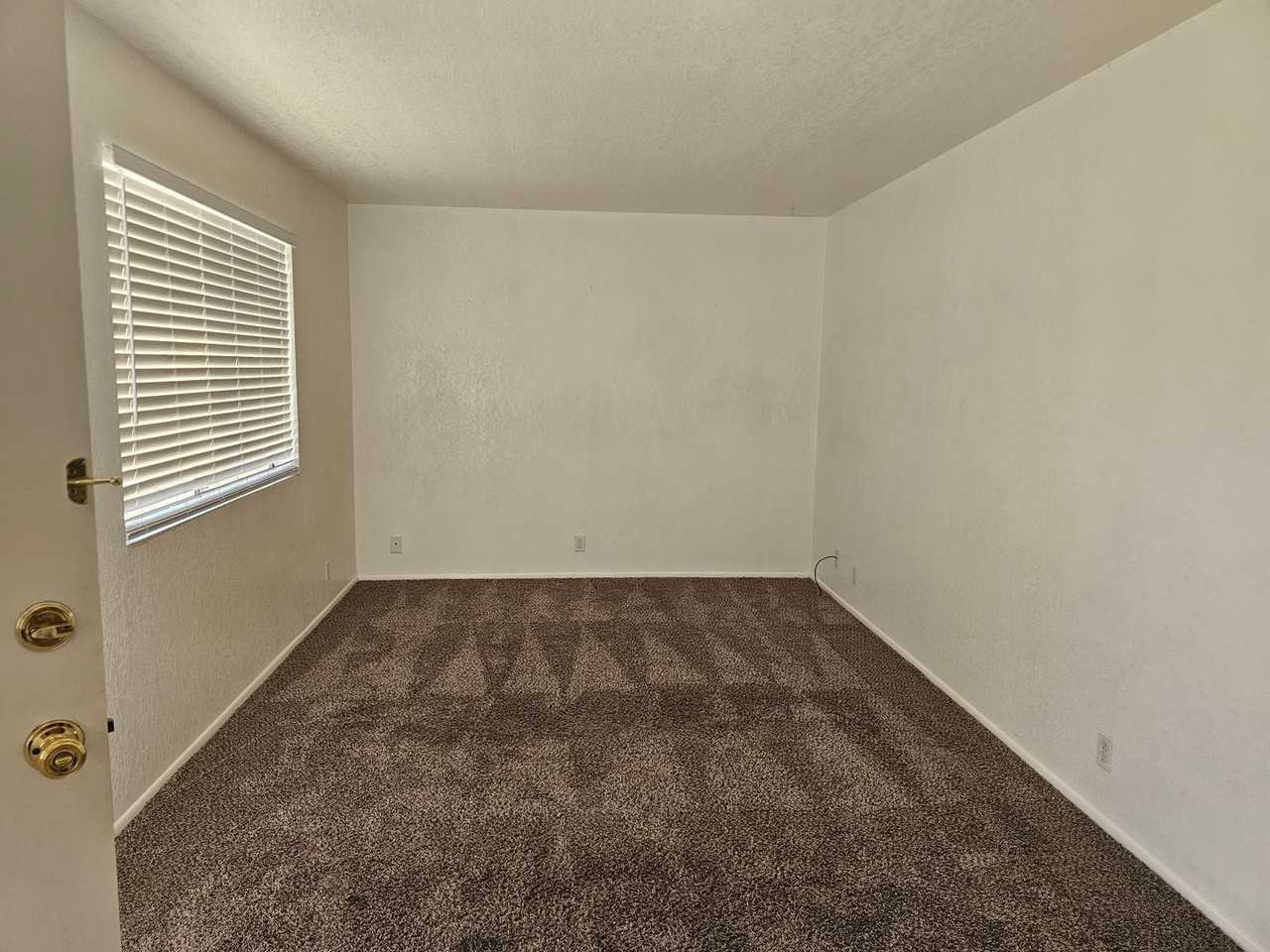 2301 Mcculloch Blvd N #J - Photo 6 of 21