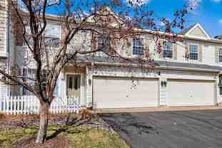 12210 Urbank St Ne #B - Photo 1 of 1