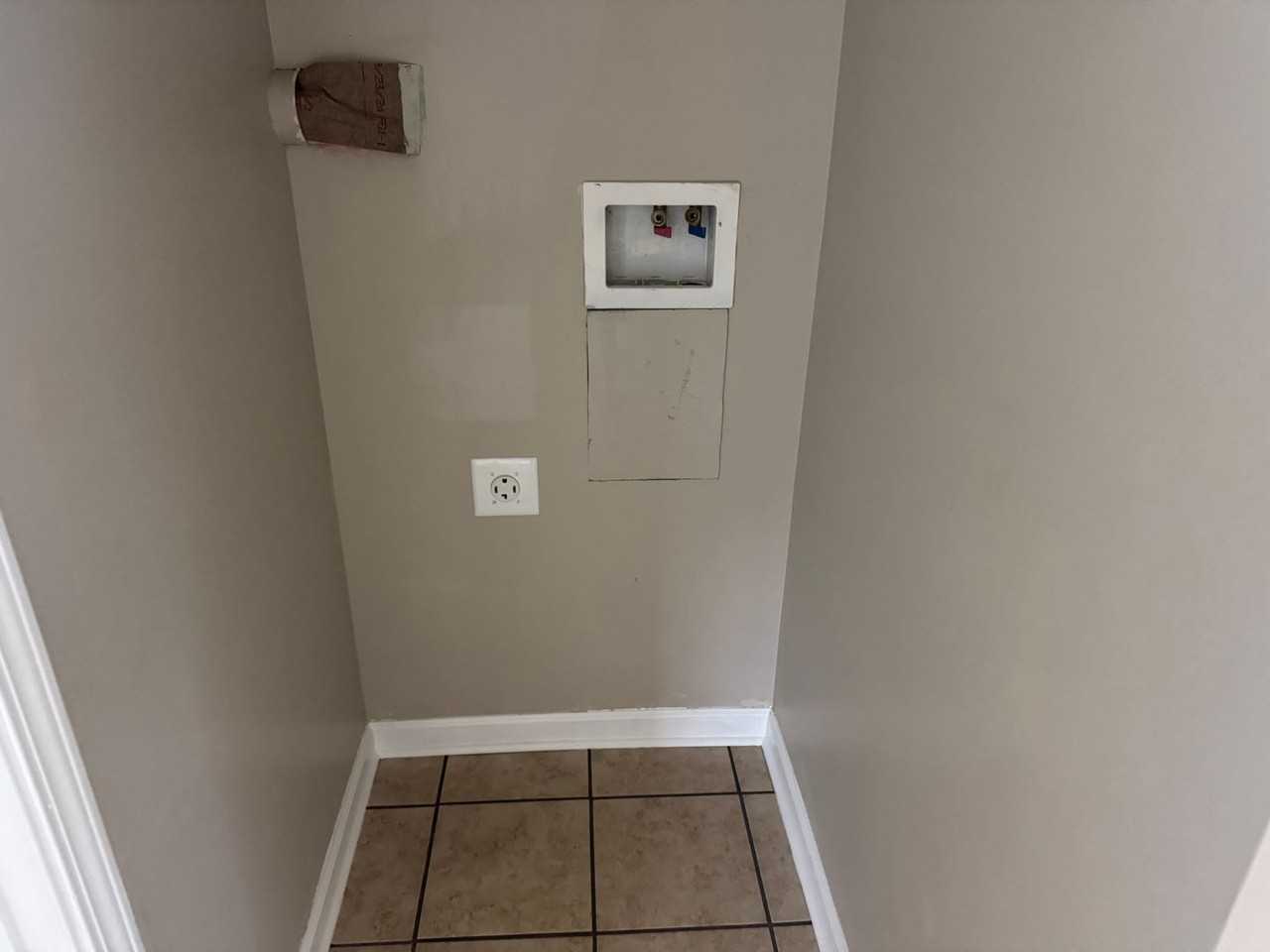 2903 S Greenwood Dr - Photo 5 of 9