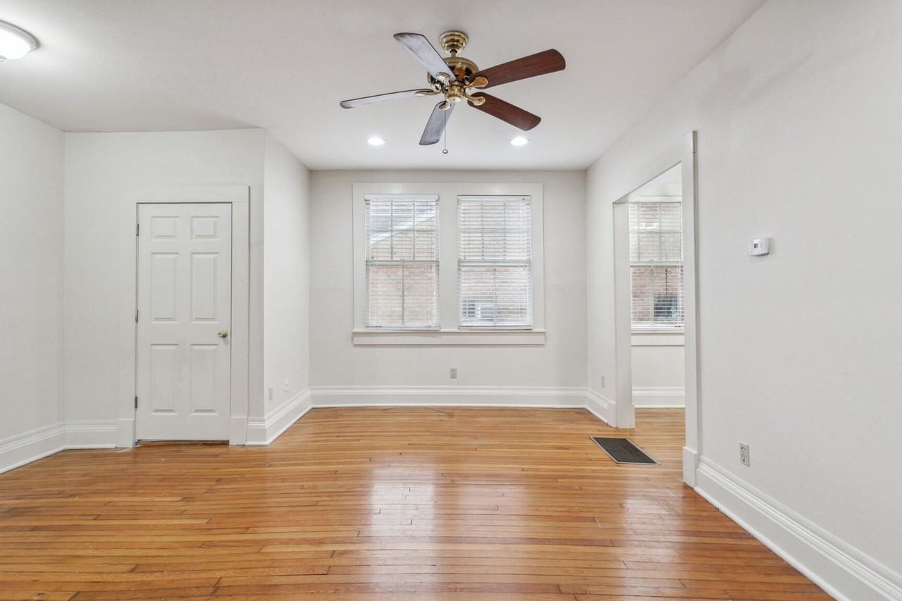 2508 Napoleon - Photo 2 of 11