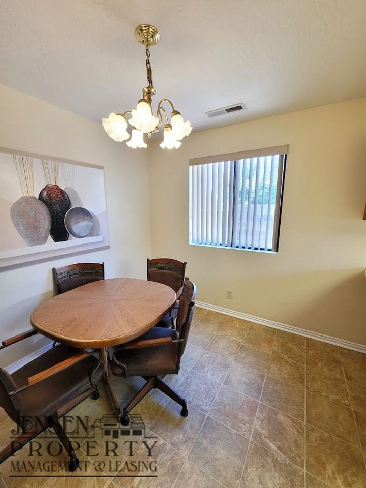 115 S 300 W #5 - Photo 6 of 22