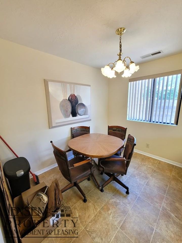 115 S 300 W #5 - Photo 7 of 22