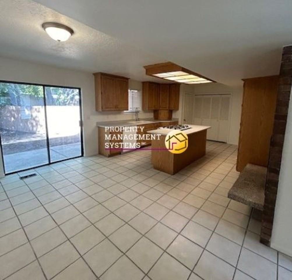 1171 E 7450 S - Photo 4 of 23