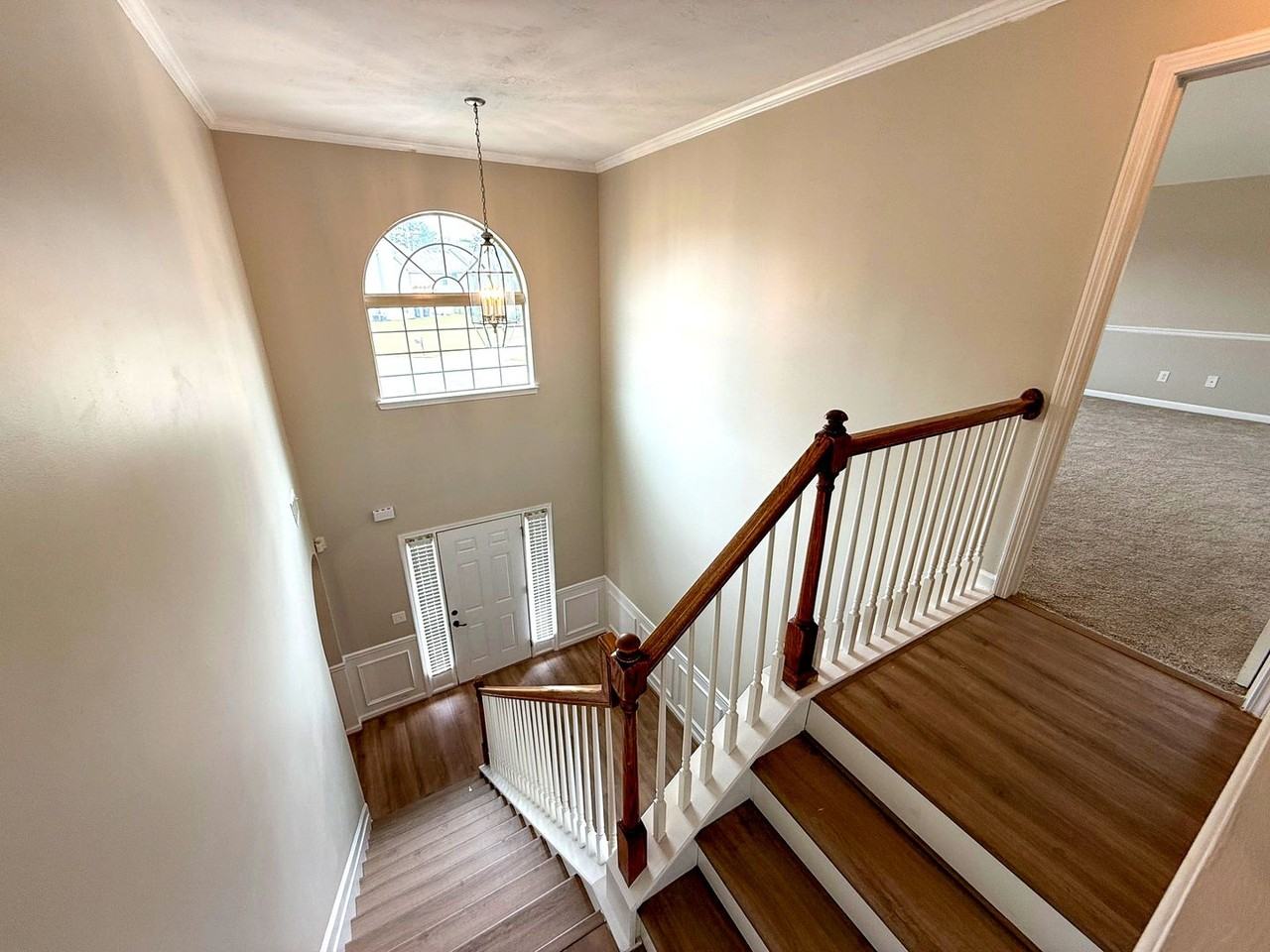 2307 Trinity Cir - Photo 2 of 37